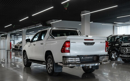 Toyota Hilux VIII, 2016 год, 3 980 000 рублей, 5 фотография