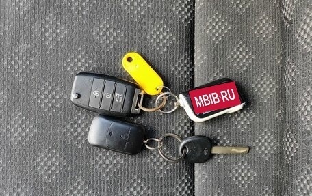 KIA Rio IV, 2018 год, 1 349 000 рублей, 15 фотография