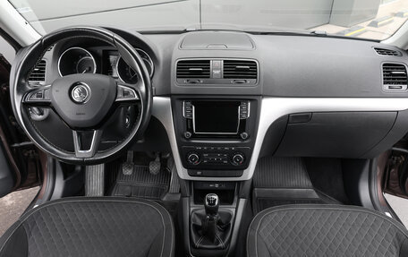 Skoda Yeti I рестайлинг, 2016 год, 1 398 000 рублей, 14 фотография