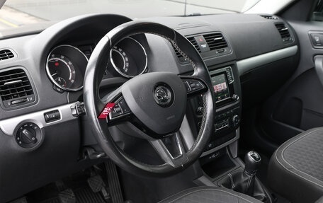 Skoda Yeti I рестайлинг, 2016 год, 1 398 000 рублей, 17 фотография