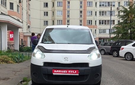 Peugeot Partner II рестайлинг 2, 2012 год, 780 000 рублей, 1 фотография