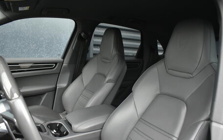 Porsche Cayenne III, 2018 год, 7 790 000 рублей, 18 фотография