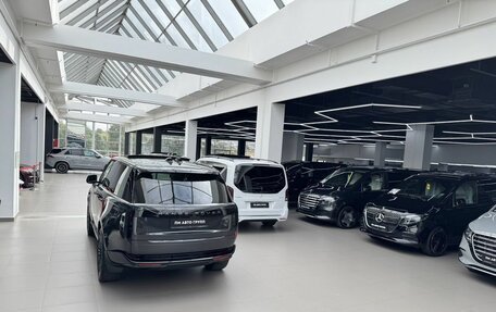 Land Rover Range Rover IV рестайлинг, 2026 год, 22 290 000 рублей, 37 фотография