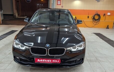 BMW 3 серия, 2018 год, 2 300 000 рублей, 1 фотография