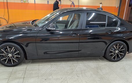 BMW 3 серия, 2018 год, 2 300 000 рублей, 17 фотография