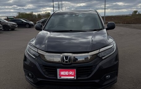 Honda Vezel, 2018 год, 1 690 000 рублей, 10 фотография