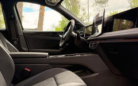 Volkswagen Tiguan, 2026 год, 4 700 000 рублей, 17 фотография