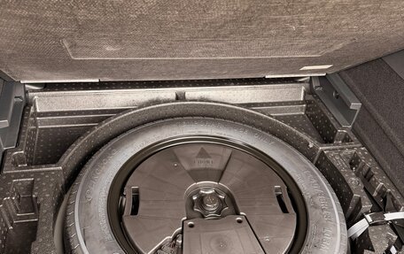 Volkswagen Tiguan, 2026 год, 4 700 000 рублей, 39 фотография