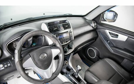 Lifan X60 I рестайлинг, 2013 год, 379 000 рублей, 7 фотография