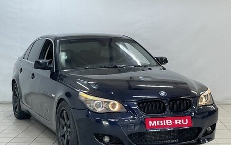 BMW 5 серия, 2007 год, 1 020 000 рублей, 2 фотография