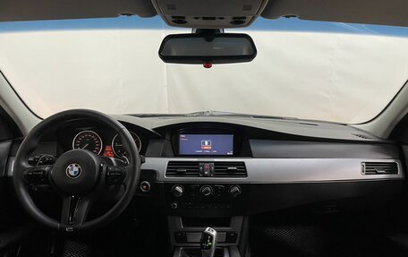 BMW 5 серия, 2007 год, 1 020 000 рублей, 11 фотография