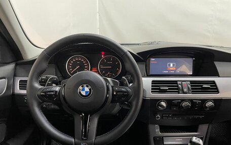 BMW 5 серия, 2007 год, 1 020 000 рублей, 16 фотография