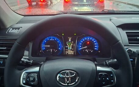 Toyota Camry, 2016 год, 1 350 000 рублей, 18 фотография