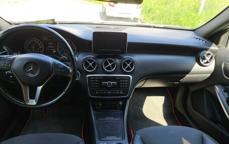 Mercedes-Benz A-Класс, 2013 год, 900 000 рублей, 12 фотография
