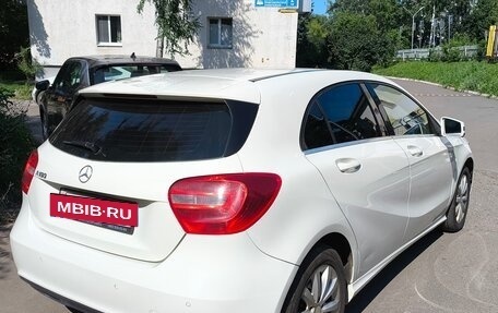 Mercedes-Benz A-Класс, 2013 год, 900 000 рублей, 6 фотография