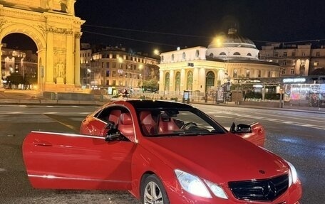 Mercedes-Benz E-Класс, 2011 год, 1 600 000 рублей, 5 фотография