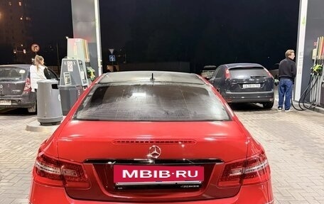 Mercedes-Benz E-Класс, 2011 год, 1 600 000 рублей, 4 фотография