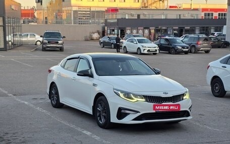KIA Optima IV, 2019 год, 1 100 000 рублей, 13 фотография