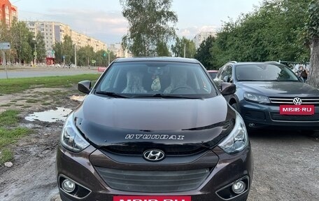 Hyundai ix35 I рестайлинг, 2015 год, 1 600 000 рублей, 2 фотография