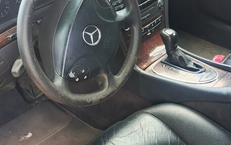 Mercedes-Benz E-Класс, 2004 год, 730 000 рублей, 4 фотография