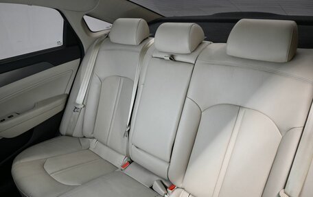 Hyundai Sonata VII, 2017 год, 1 945 000 рублей, 9 фотография