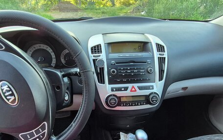 KIA cee'd I рестайлинг, 2009 год, 540 000 рублей, 13 фотография