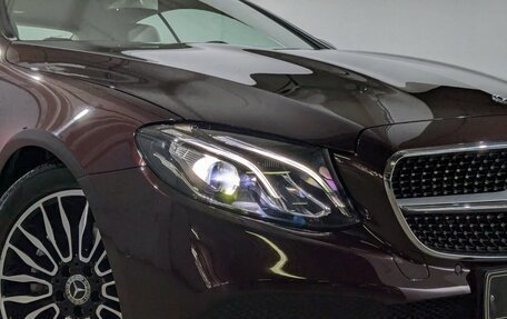 Mercedes-Benz E-Класс, 2019 год, 3 917 500 рублей, 10 фотография