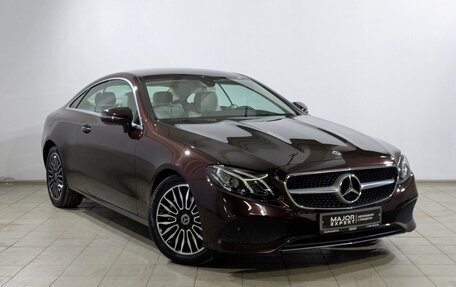 Mercedes-Benz E-Класс, 2019 год, 3 917 500 рублей, 11 фотография