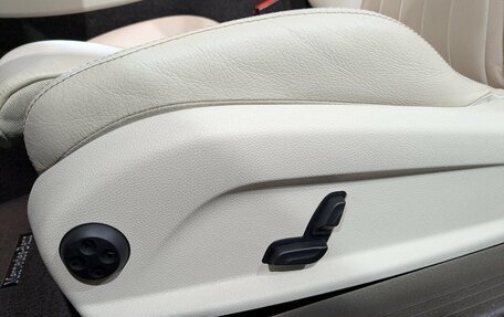 Mercedes-Benz E-Класс, 2019 год, 3 917 500 рублей, 24 фотография