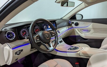 Mercedes-Benz E-Класс, 2019 год, 3 917 500 рублей, 29 фотография