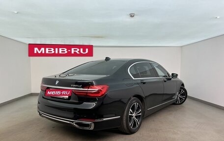 BMW 7 серия, 2017 год, 2 450 000 рублей, 2 фотография