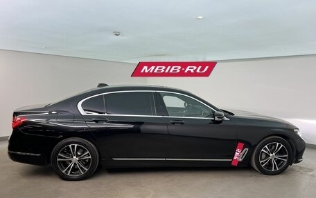 BMW 7 серия, 2017 год, 2 450 000 рублей, 6 фотография