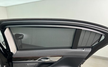 BMW 7 серия, 2017 год, 2 450 000 рублей, 21 фотография