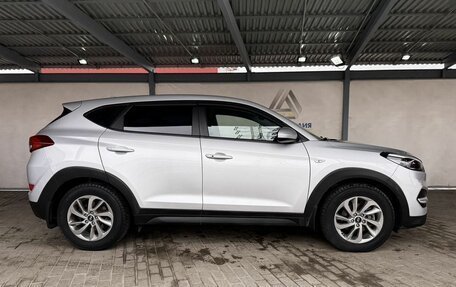 Hyundai Tucson III, 2017 год, 1 999 999 рублей, 6 фотография