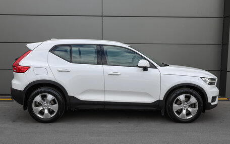 Volvo XC40 I, 2019 год, 3 298 000 рублей, 4 фотография