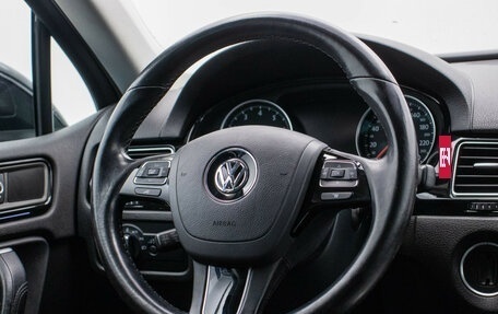 Volkswagen Touareg III, 2014 год, 2 695 000 рублей, 15 фотография