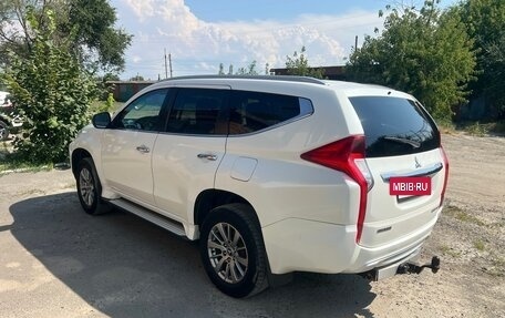 Mitsubishi Pajero Sport III рестайлинг, 2017 год, 2 100 000 рублей, 6 фотография