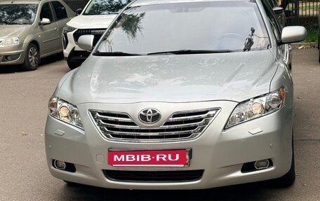 Toyota Camry, 2007 год, 790 000 рублей, 2 фотография