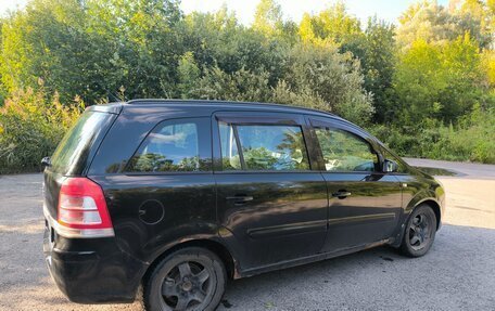 Opel Zafira B, 2008 год, 490 000 рублей, 2 фотография