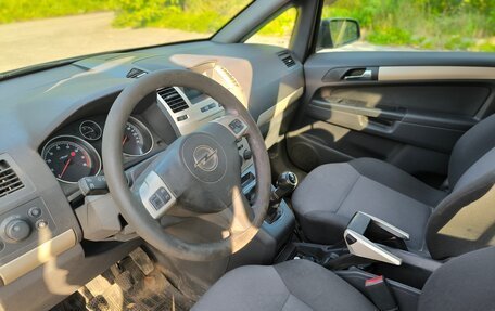 Opel Zafira B, 2008 год, 490 000 рублей, 3 фотография