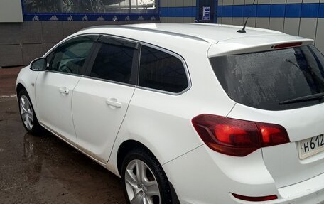 Opel Astra J, 2012 год, 500 000 рублей, 4 фотография