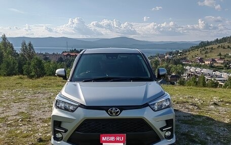 Toyota Raize I, 2020 год, 1 640 000 рублей, 2 фотография
