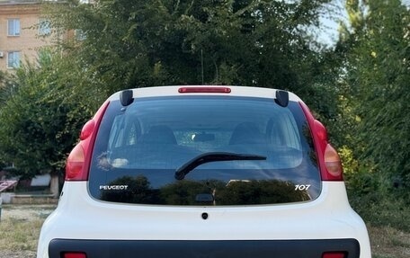 Peugeot 107 I рестайлинг, 2010 год, 410 000 рублей, 4 фотография