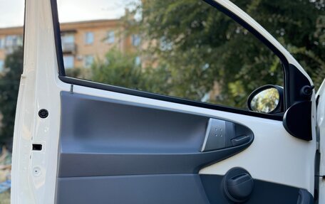 Peugeot 107 I рестайлинг, 2010 год, 410 000 рублей, 19 фотография