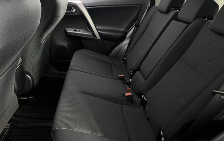 Toyota RAV4, 2017 год, 2 735 000 рублей, 10 фотография