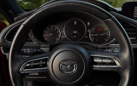 Mazda 3, 2019 год, 2 300 000 рублей, 10 фотография