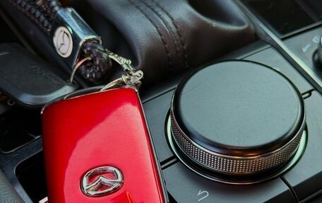 Mazda 3, 2019 год, 2 300 000 рублей, 13 фотография