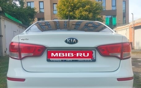 KIA Rio III рестайлинг, 2015 год, 950 000 рублей, 6 фотография