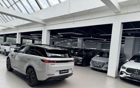 Land Rover Range Rover Sport, 2026 год, 18 990 000 рублей, 39 фотография