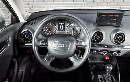 Audi A3, 2013 год, 1 300 000 рублей, 13 фотография